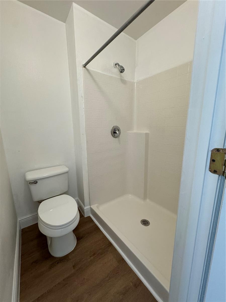 Image 23 of 34 For 11718 Pethrick Drive