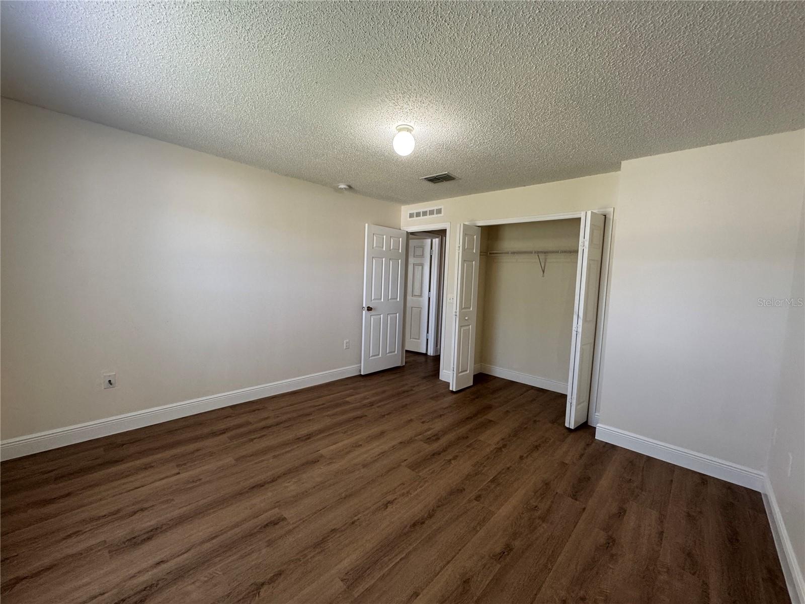 Image 30 of 34 For 11718 Pethrick Drive