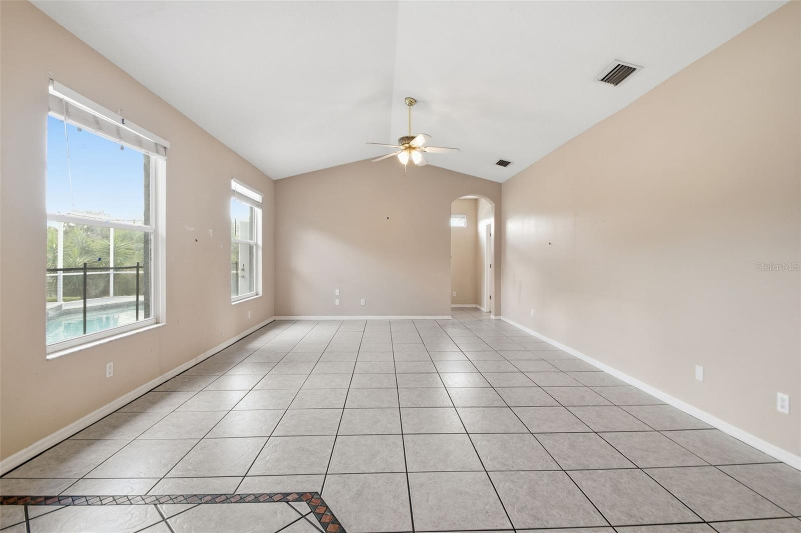 Image 14 of 57 For 16825 Harrierridge Place