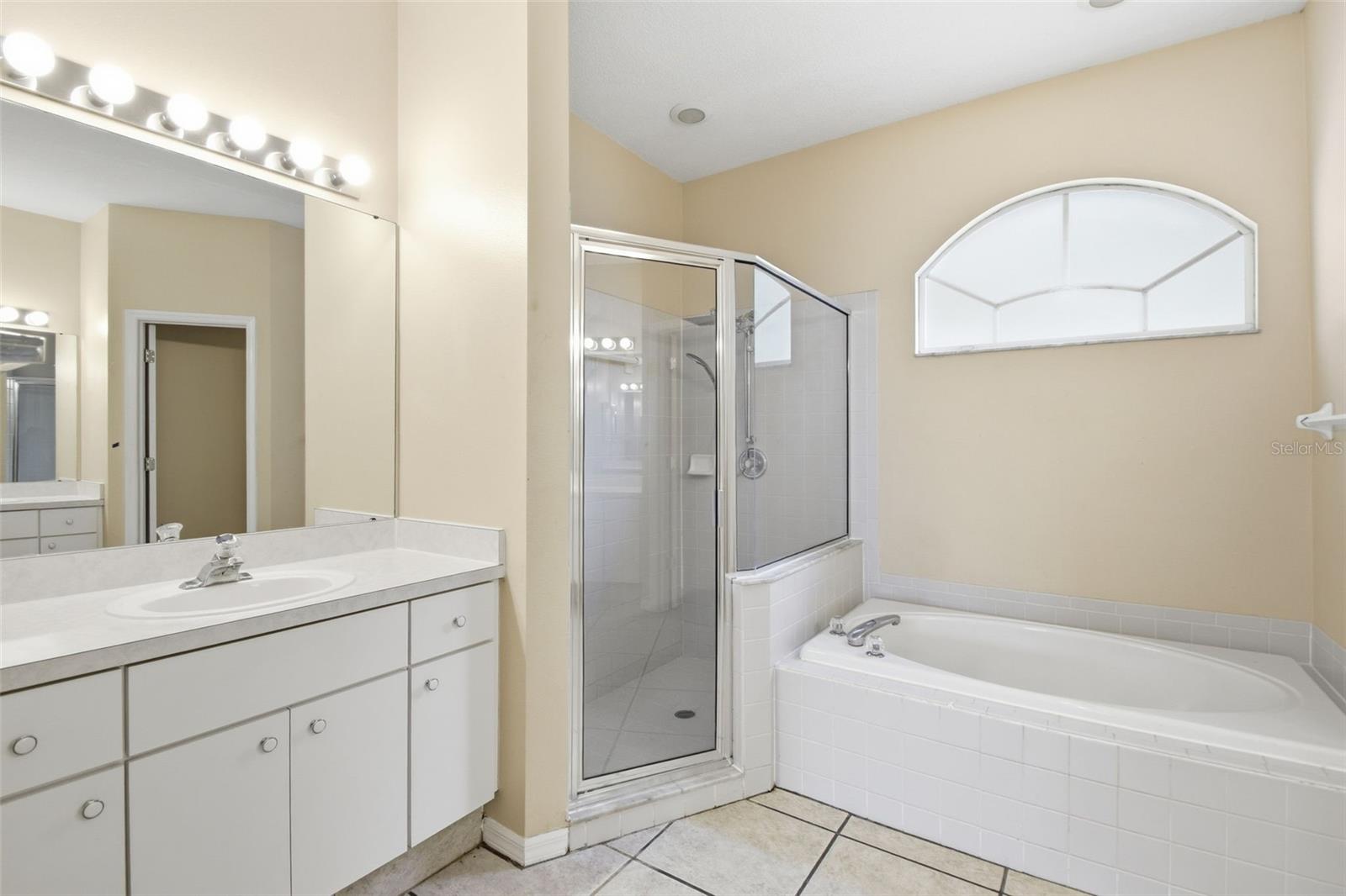 Image 39 of 57 For 16825 Harrierridge Place