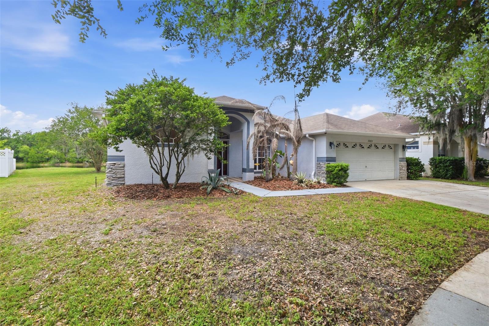 Image 4 of 57 For 16825 Harrierridge Place