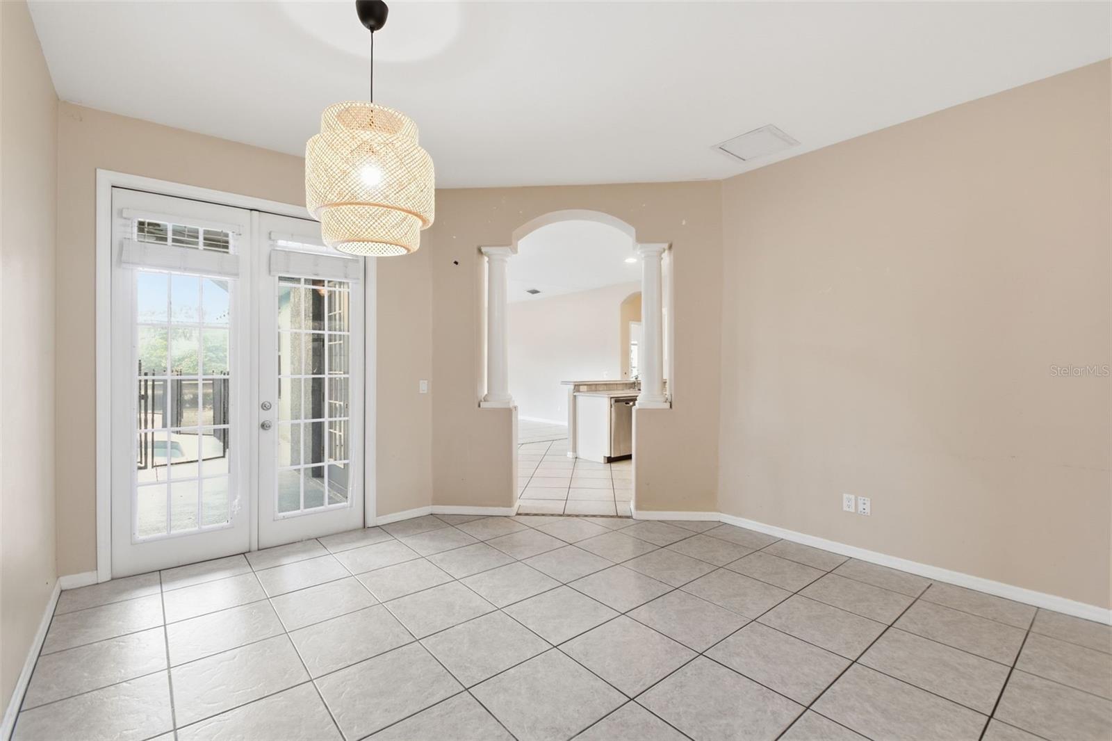 Image 9 of 57 For 16825 Harrierridge Place