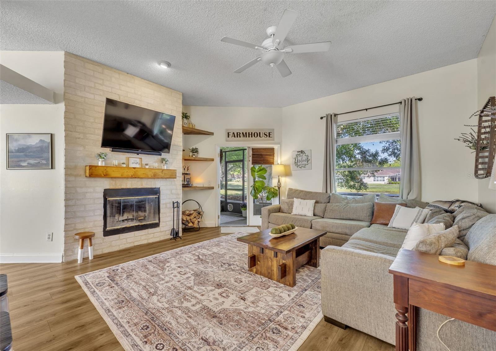 Image 8 of 27 For 3397 Sterling Lake Circle