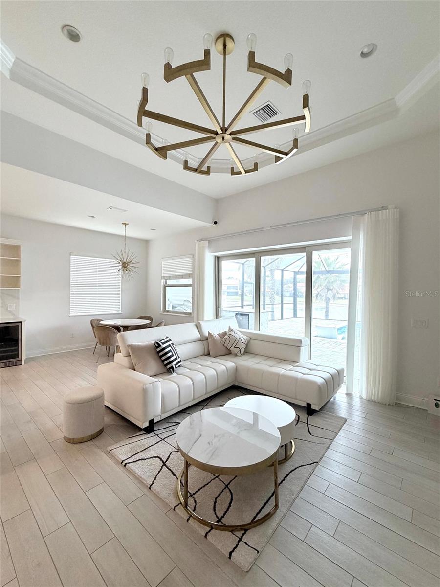 Image 5 of 17 For 10799 Royal Cypress Way