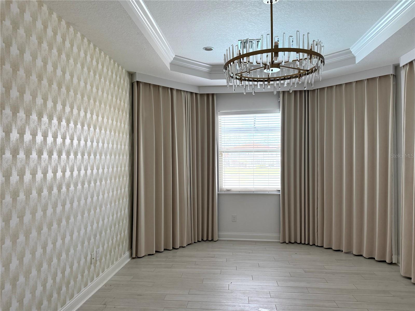 Image 8 of 17 For 10799 Royal Cypress Way