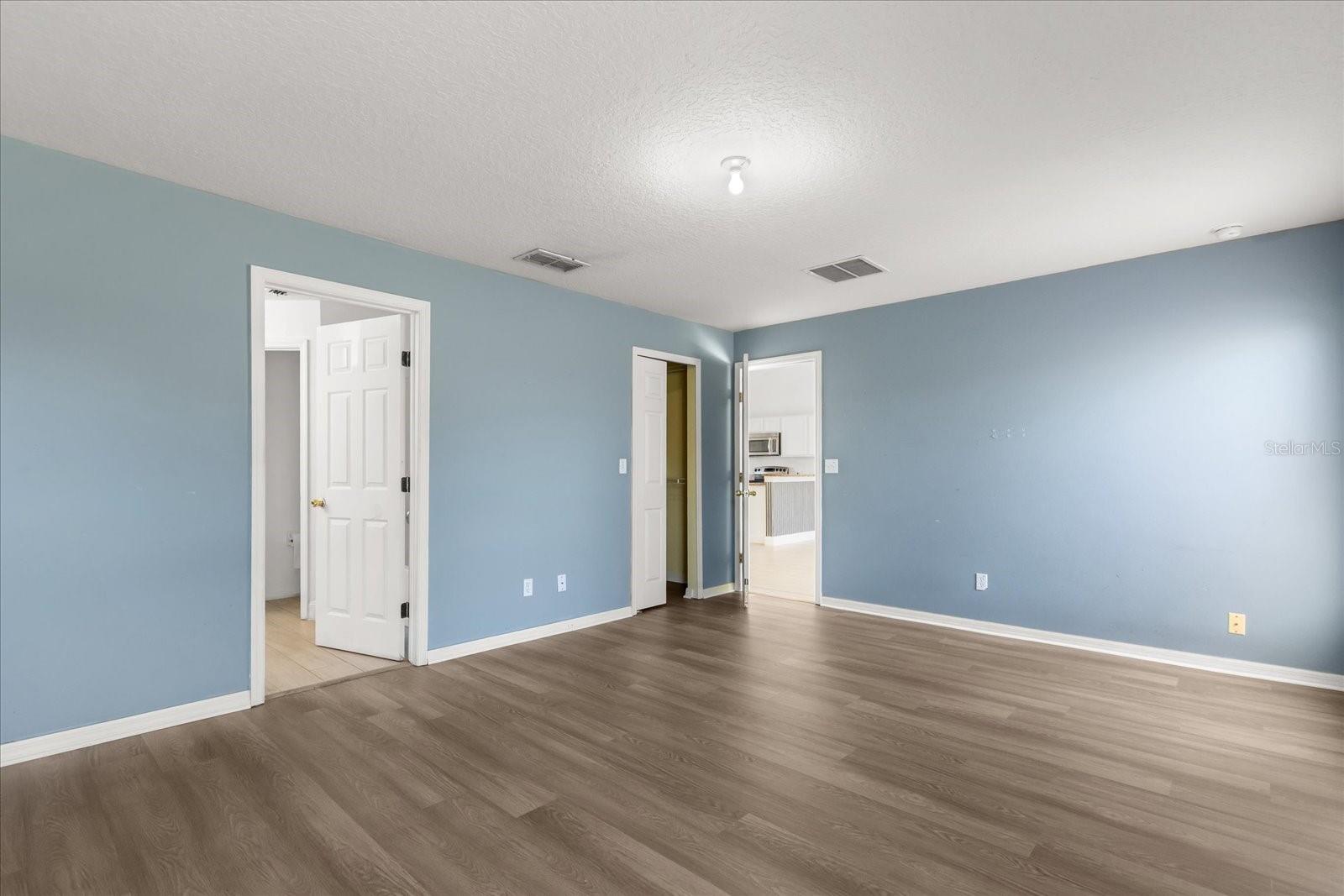 Image 13 of 24 For 3205 Murray Hill Loop