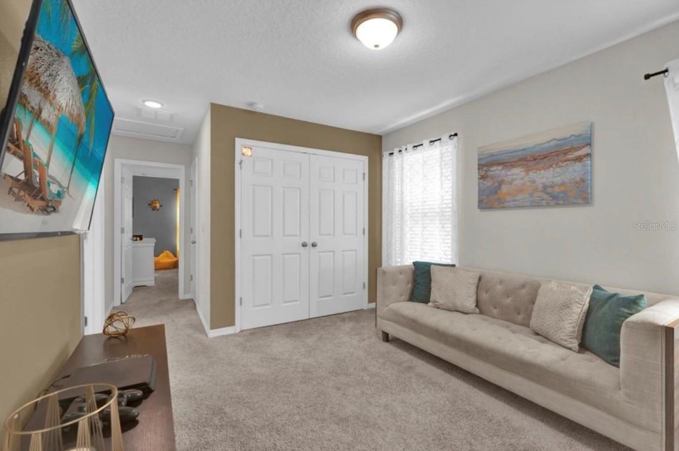 Image 13 of 31 For 1549 Carey Palm Circle