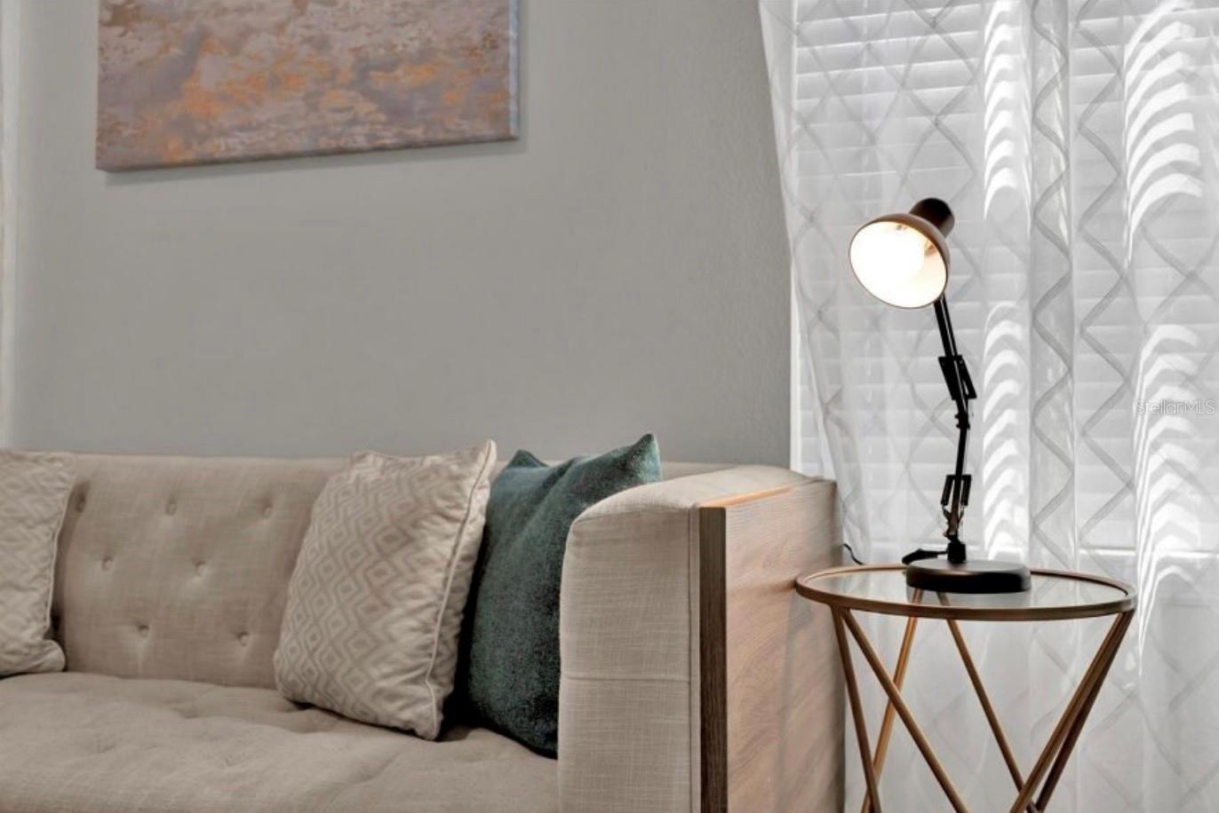 Image 15 of 31 For 1549 Carey Palm Circle