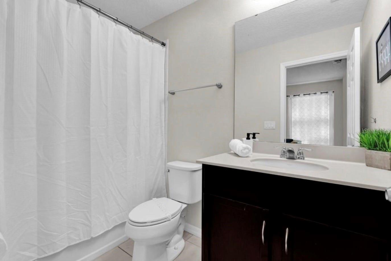 Image 16 of 31 For 1549 Carey Palm Circle