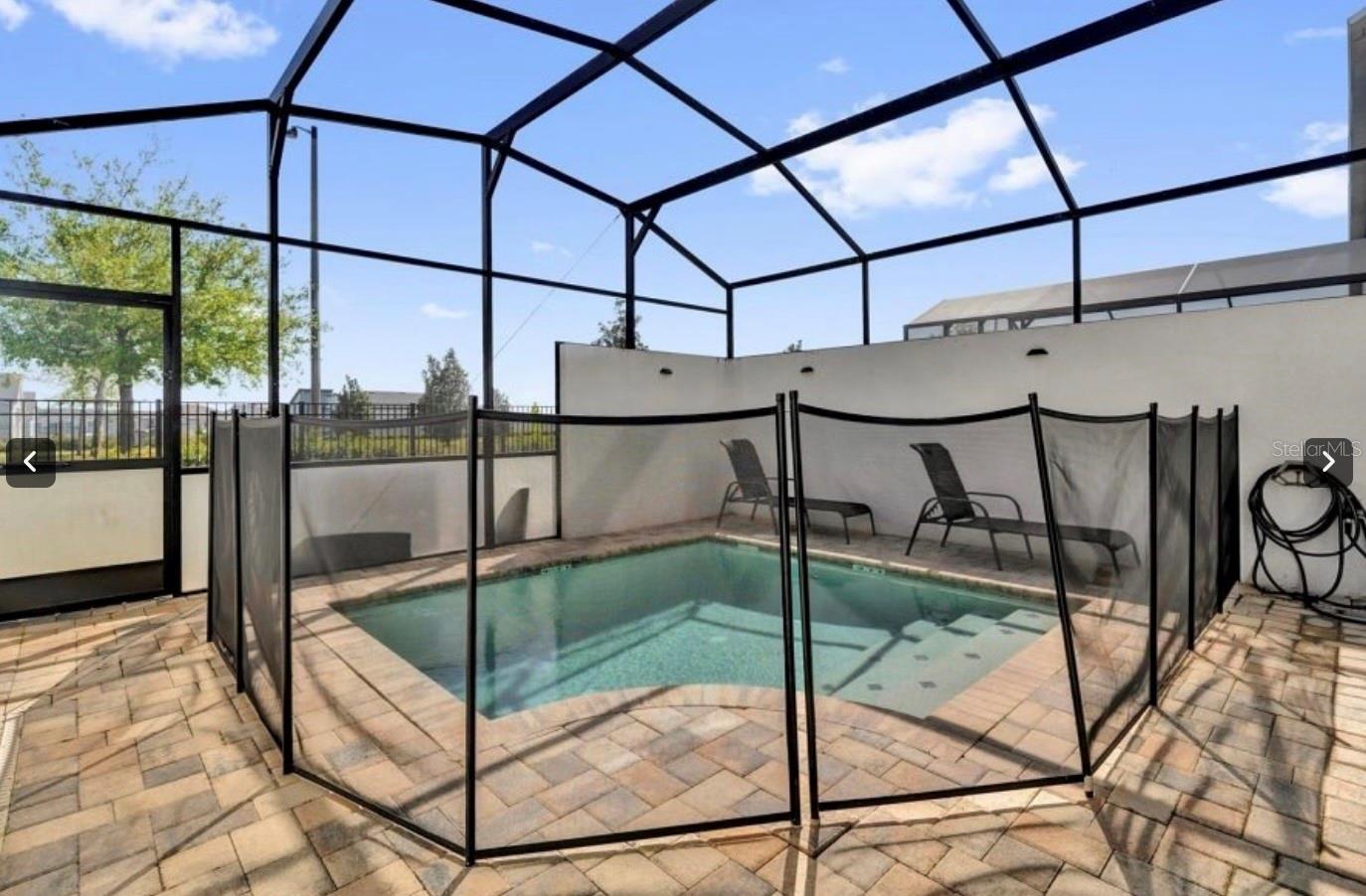 Image 27 of 31 For 1549 Carey Palm Circle