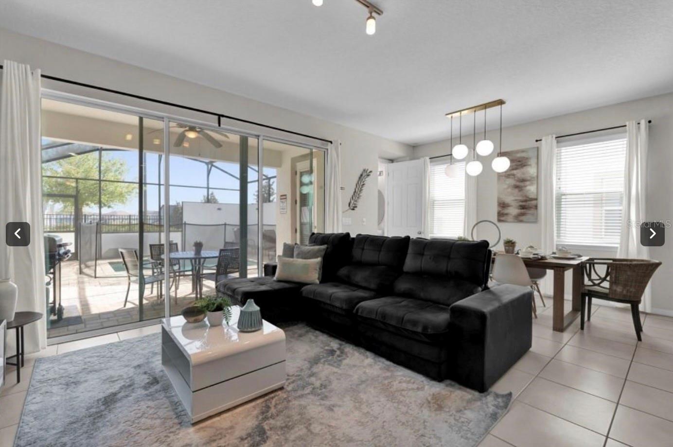 Image 7 of 31 For 1549 Carey Palm Circle