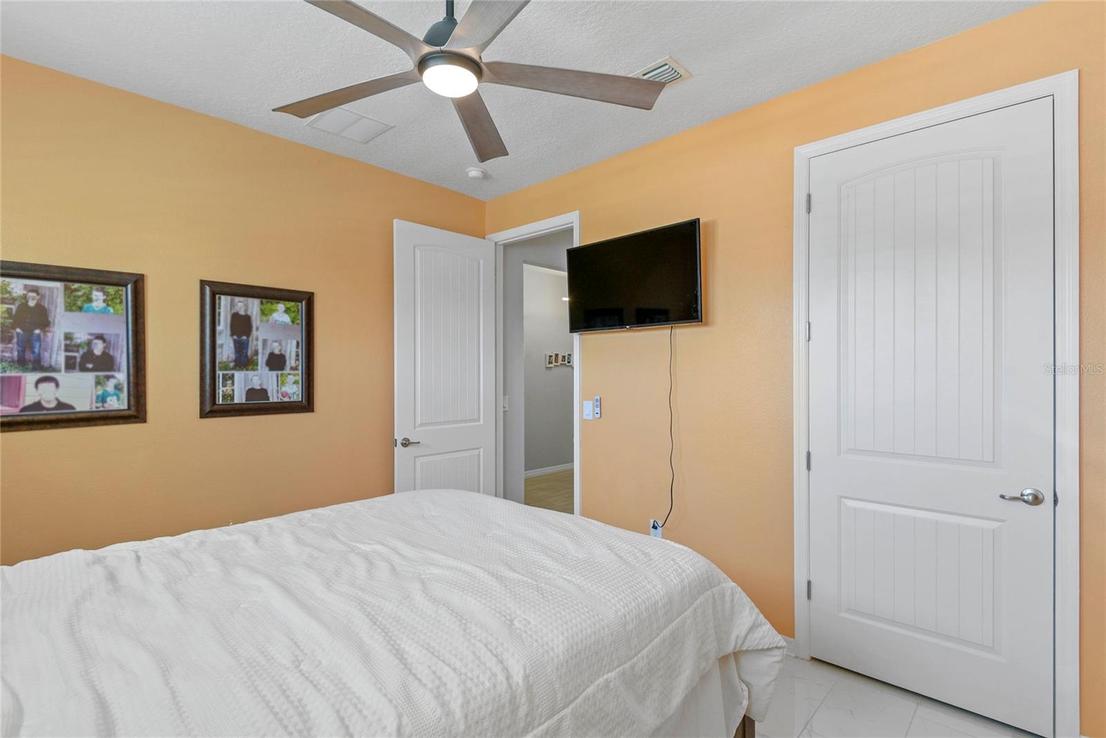 Image 26 of 32 For 3012 Eckerson Way