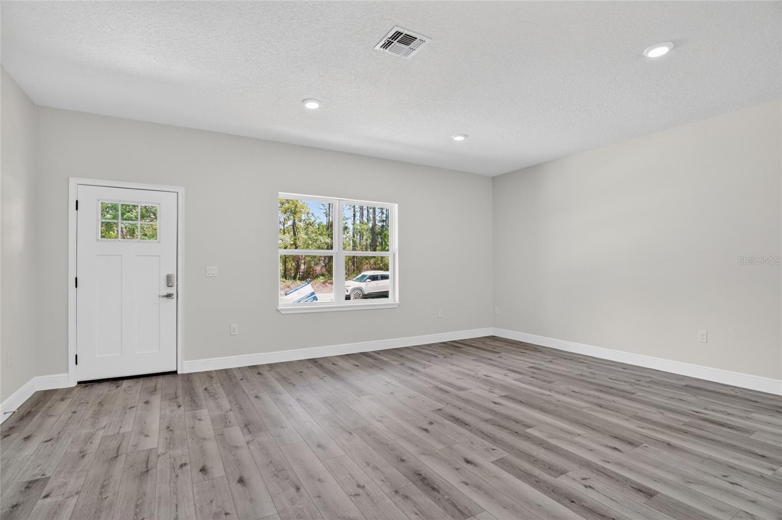 Image 2 of 19 For 7938 Maltese Drive