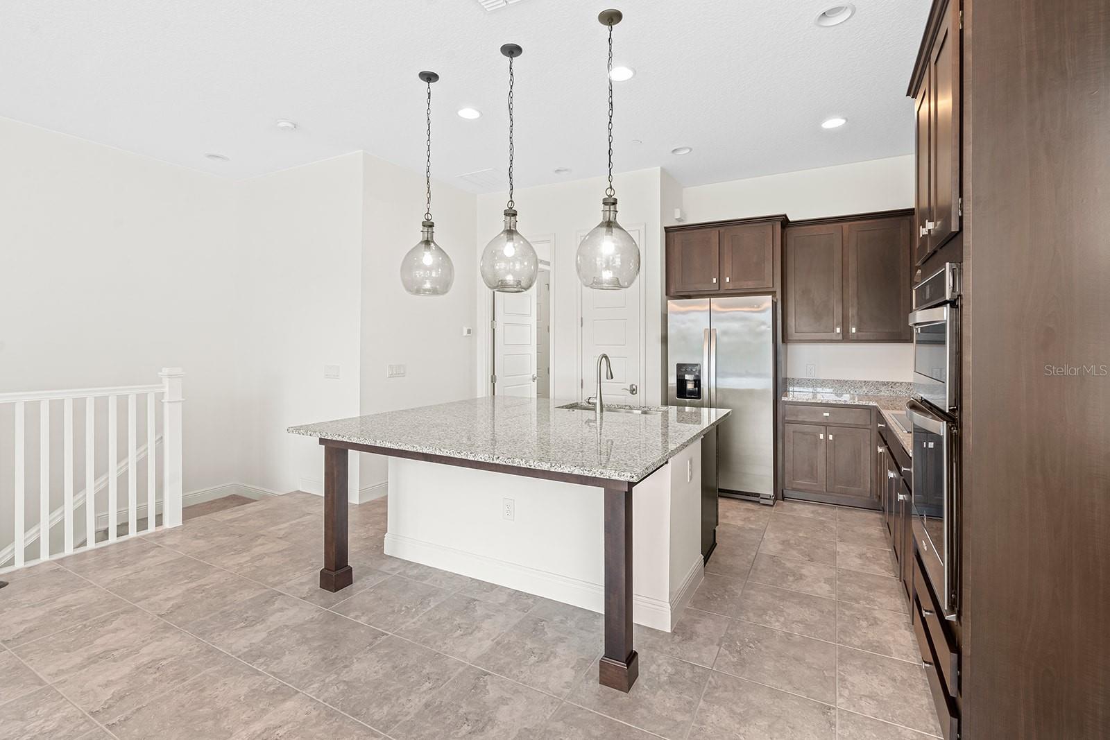 Image 10 of 35 For 9497 Mere Parkway