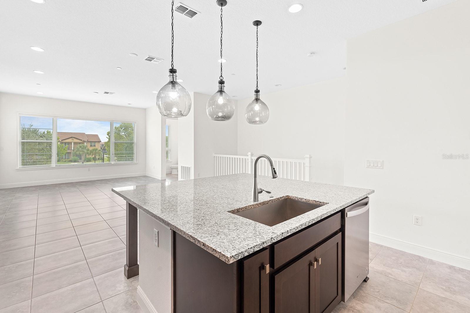 Image 14 of 35 For 9497 Mere Parkway