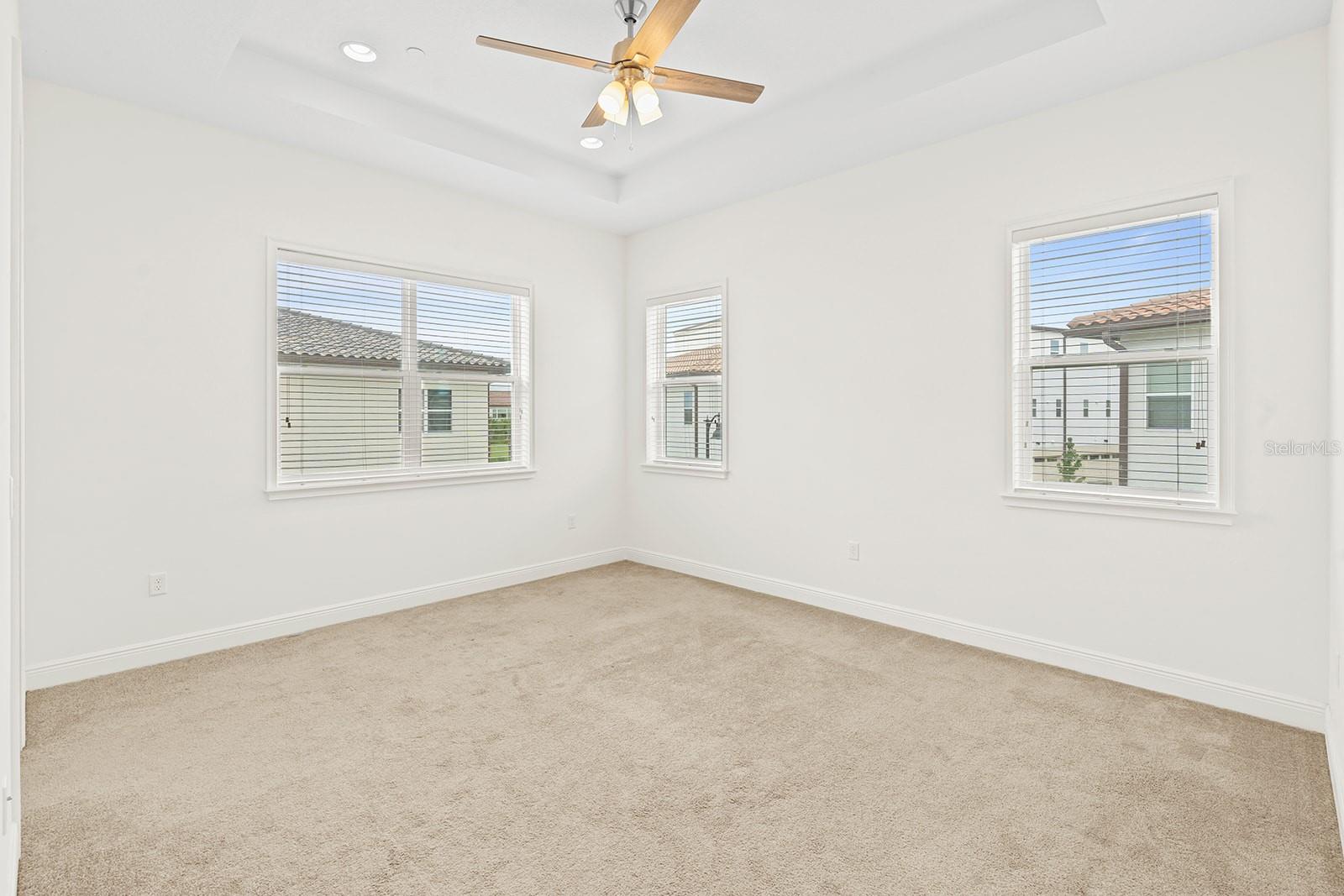 Image 20 of 35 For 9497 Mere Parkway