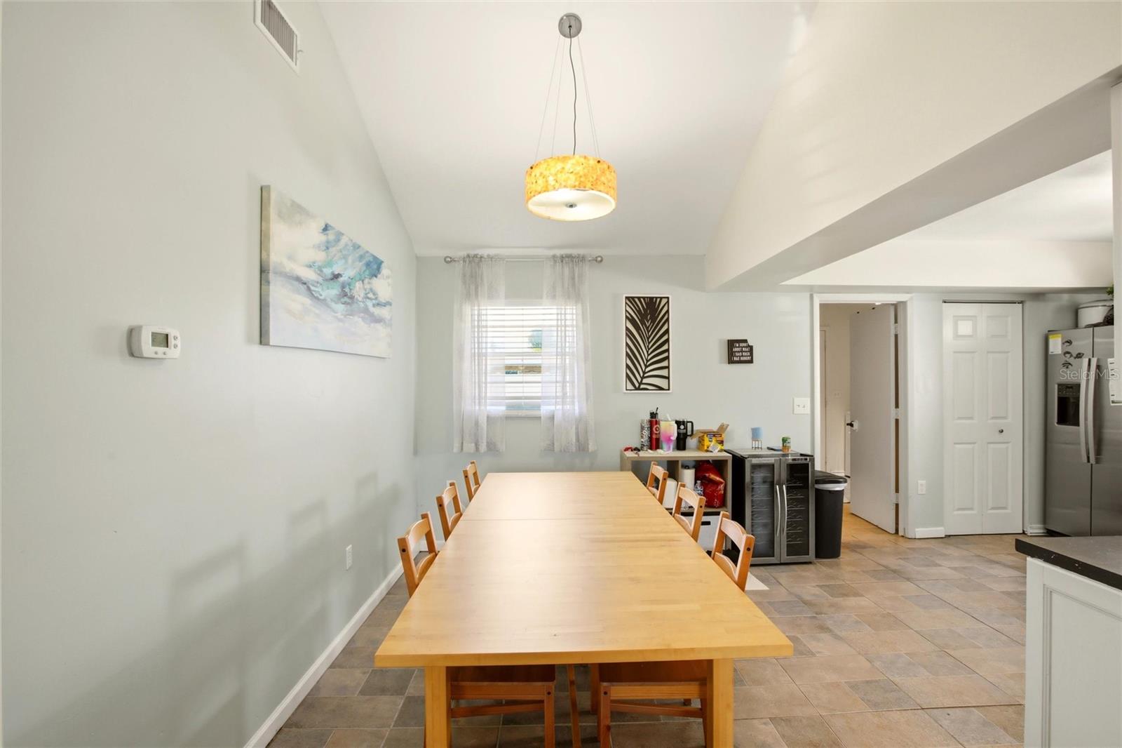 Image 10 of 32 For 5936 Albert Place