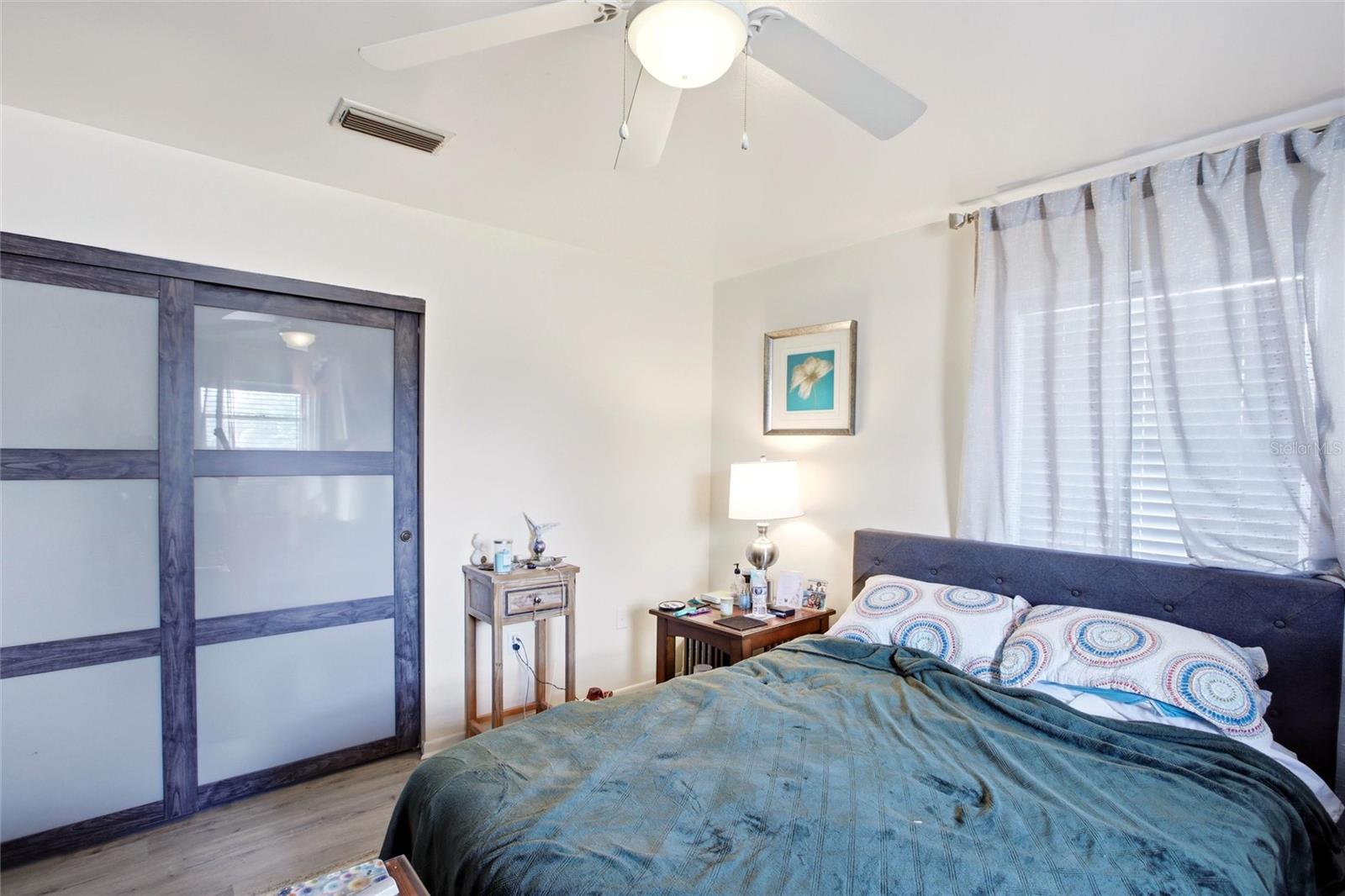 Image 13 of 32 For 5936 Albert Place