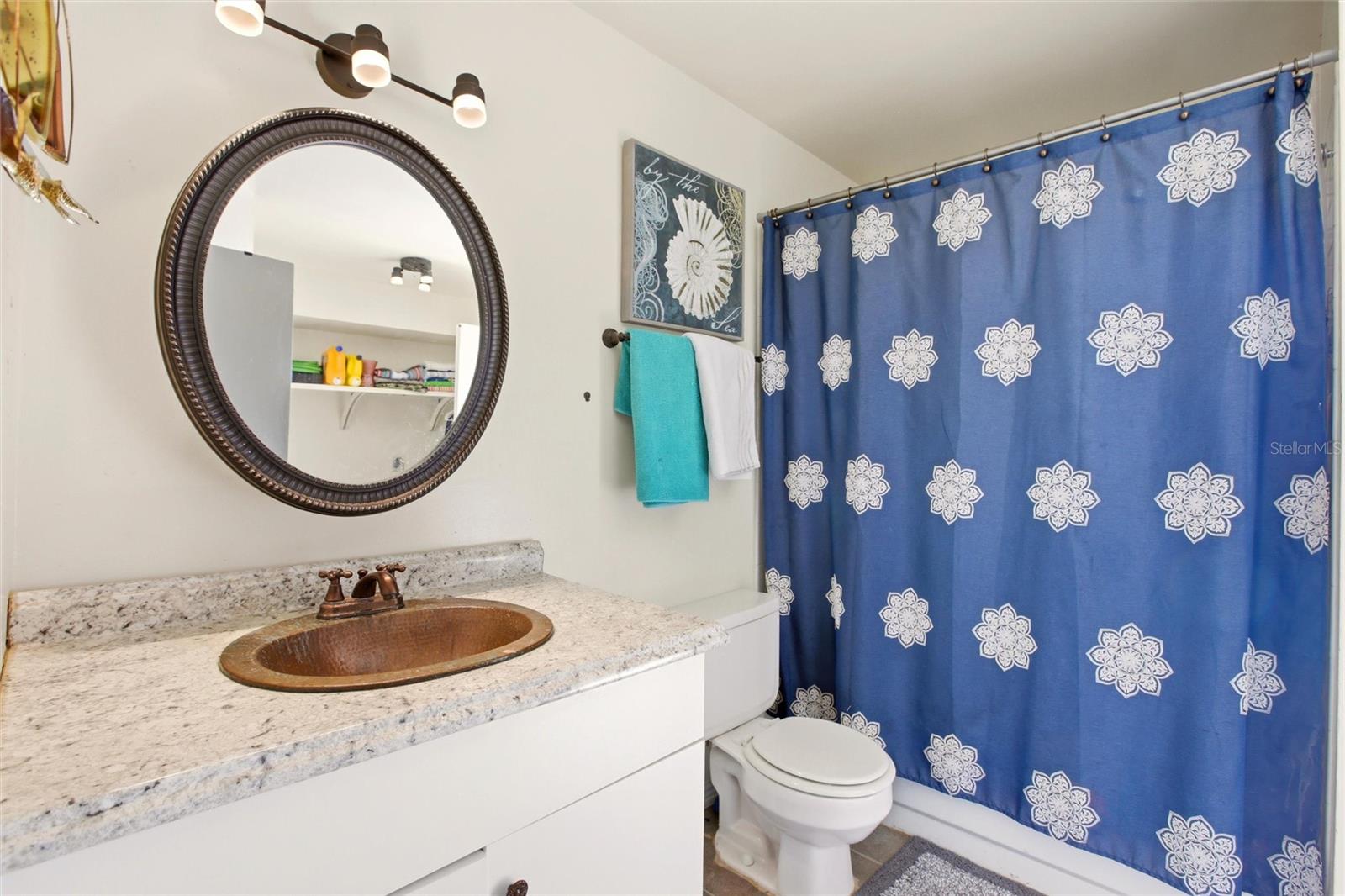 Image 20 of 32 For 5936 Albert Place