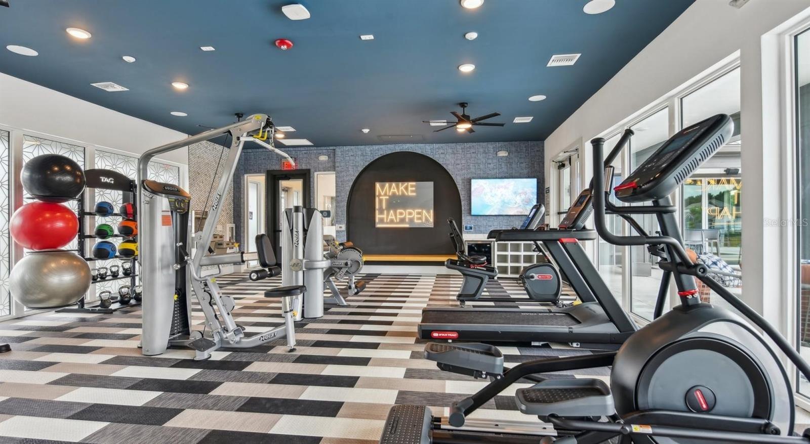 Image 27 of 36 For 4980 Red Maple Lane A1