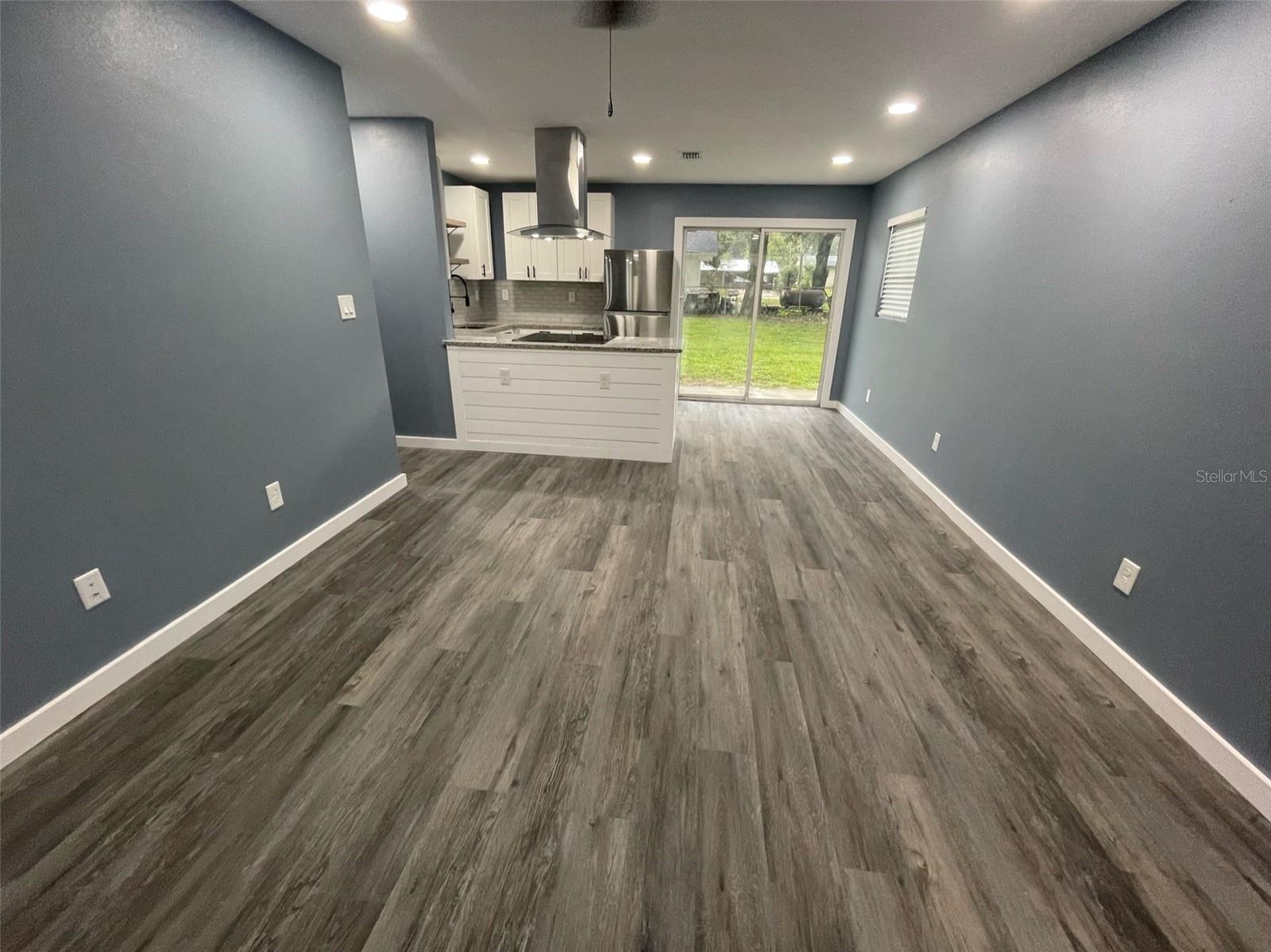 Image 2 of 25 For 1505 19th Court