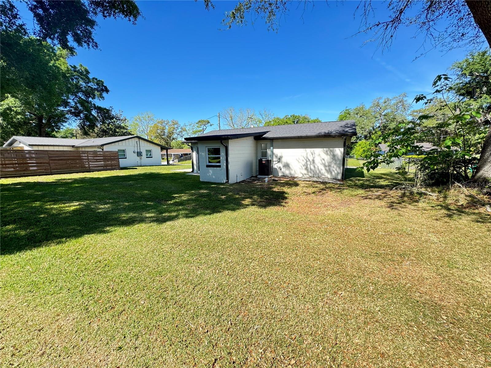 Image 20 of 25 For 1505 19th Court