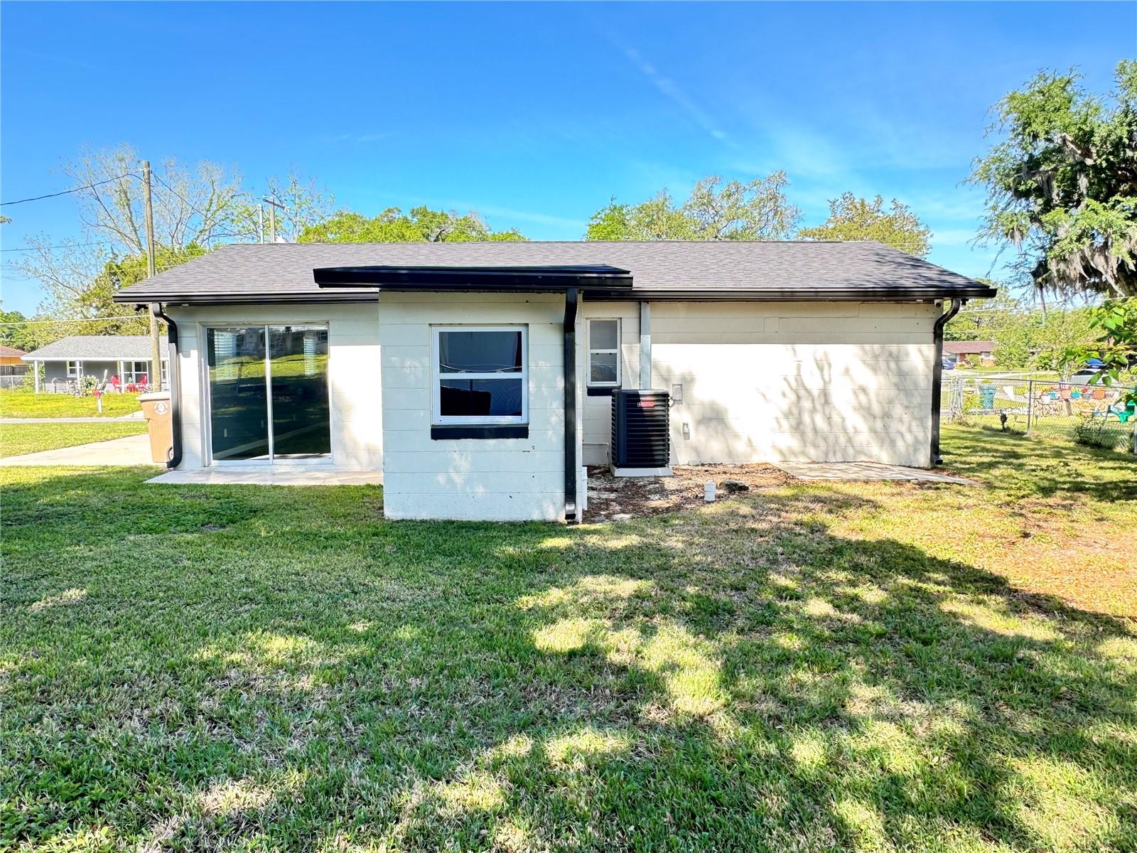 Image 24 of 25 For 1505 19th Court