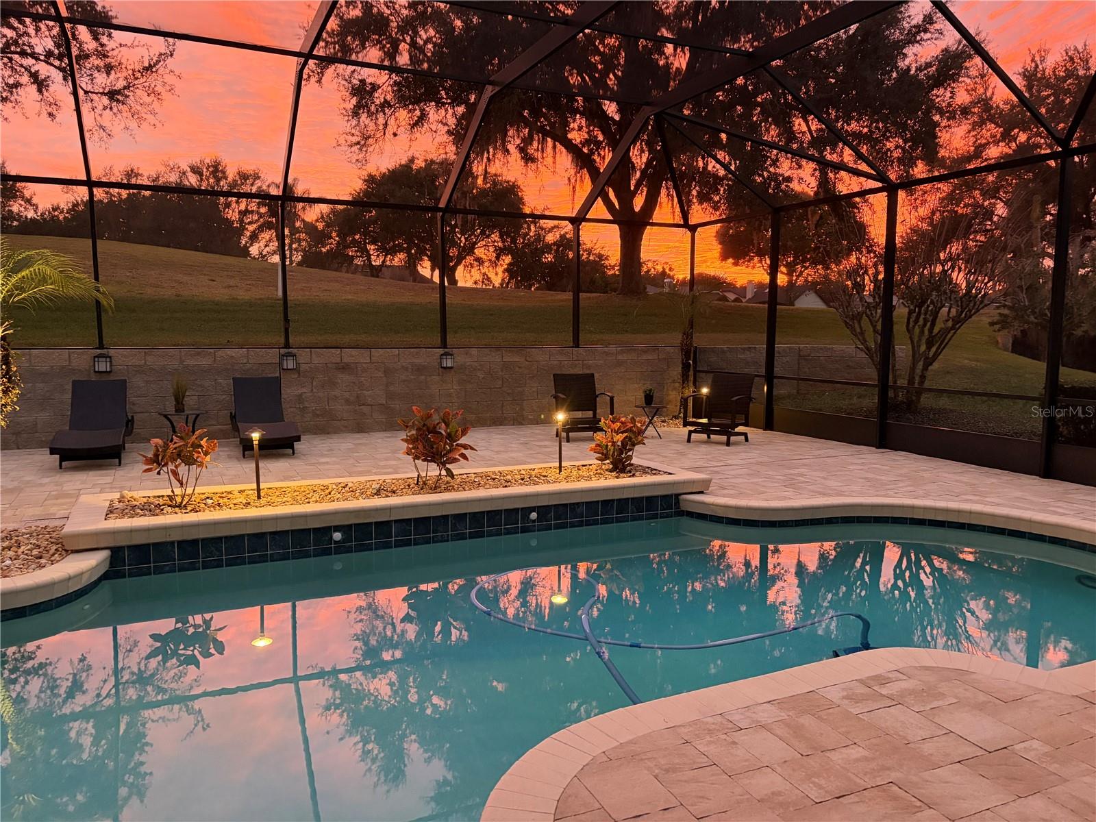 Image 17 of 30 For 889 Eagle Claw Court
