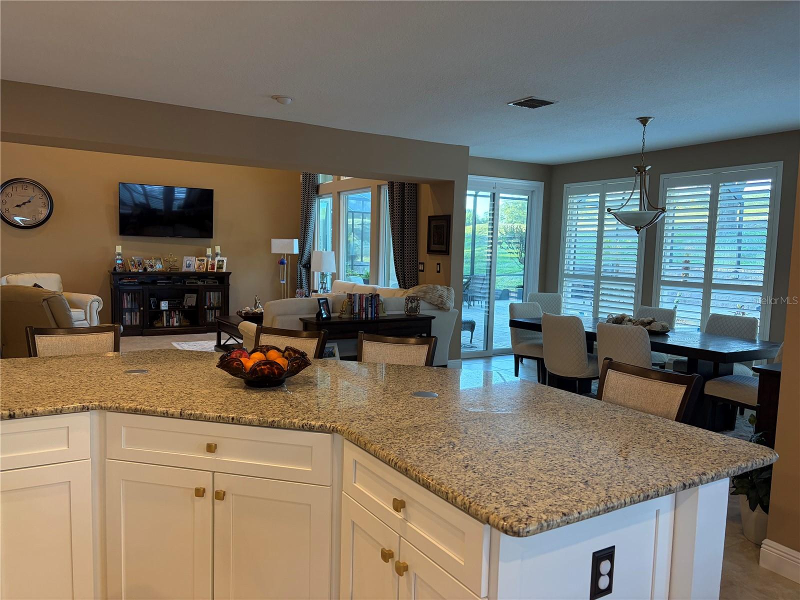 Image 5 of 30 For 889 Eagle Claw Court