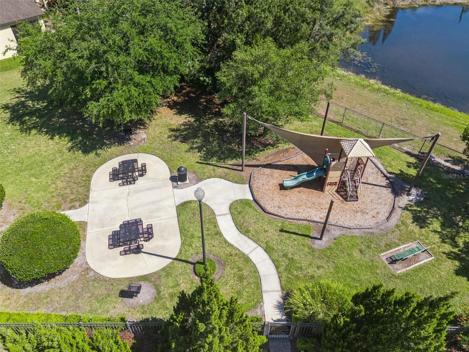 Image 21 of 22 For 9979 Armando Circle