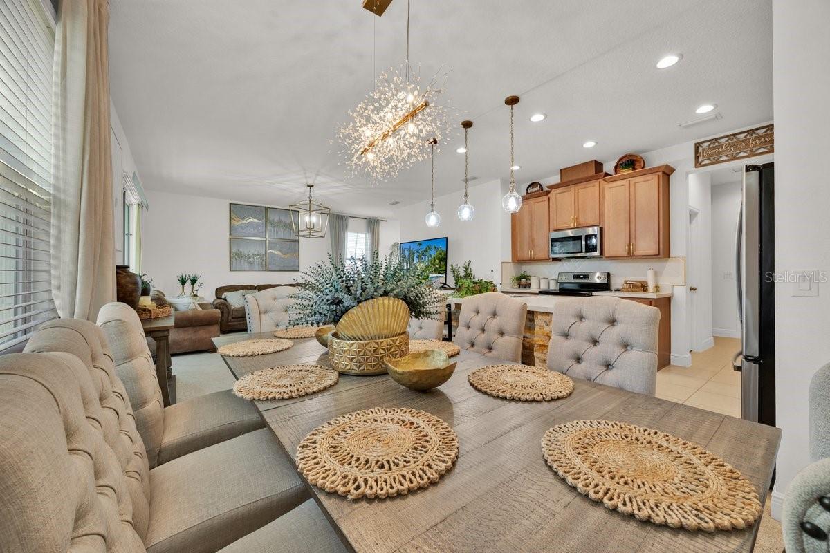 Image 10 of 28 For 5237 Royal Point Avenue