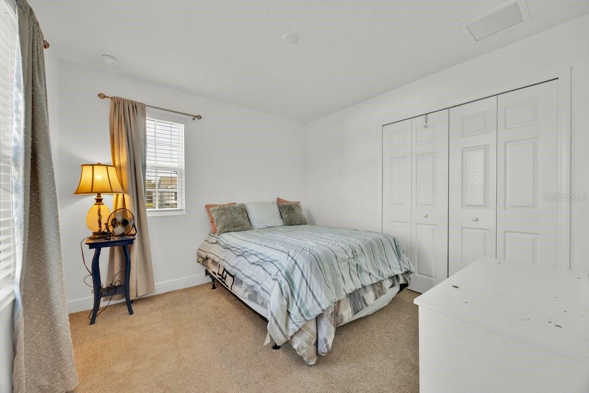 Image 21 of 28 For 5237 Royal Point Avenue