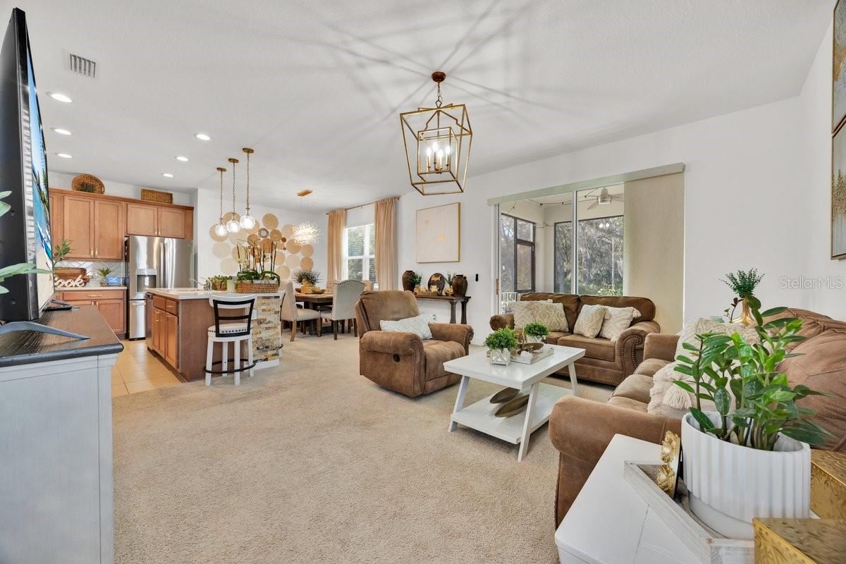 Image 5 of 28 For 5237 Royal Point Avenue