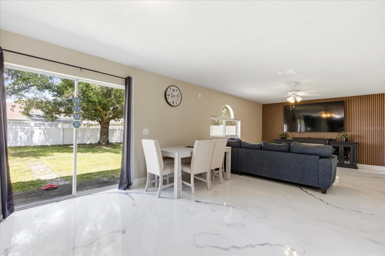 Image 12 of 39 For 2126 Blackstone Landing Drive