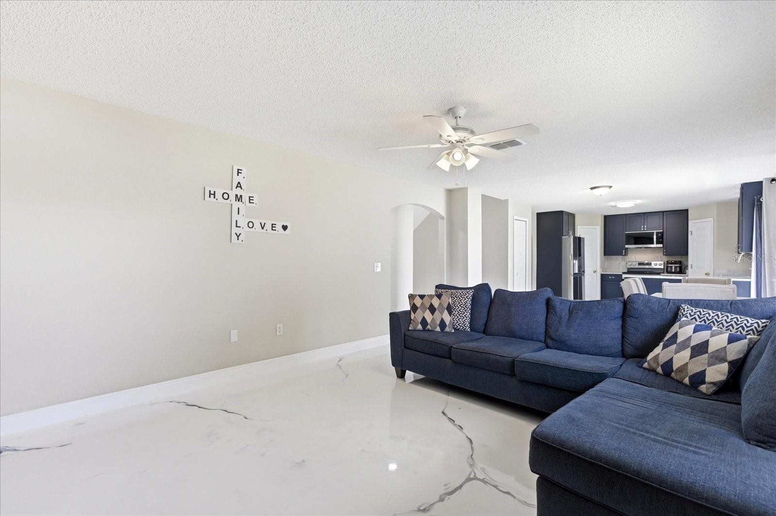 Image 14 of 39 For 2126 Blackstone Landing Drive