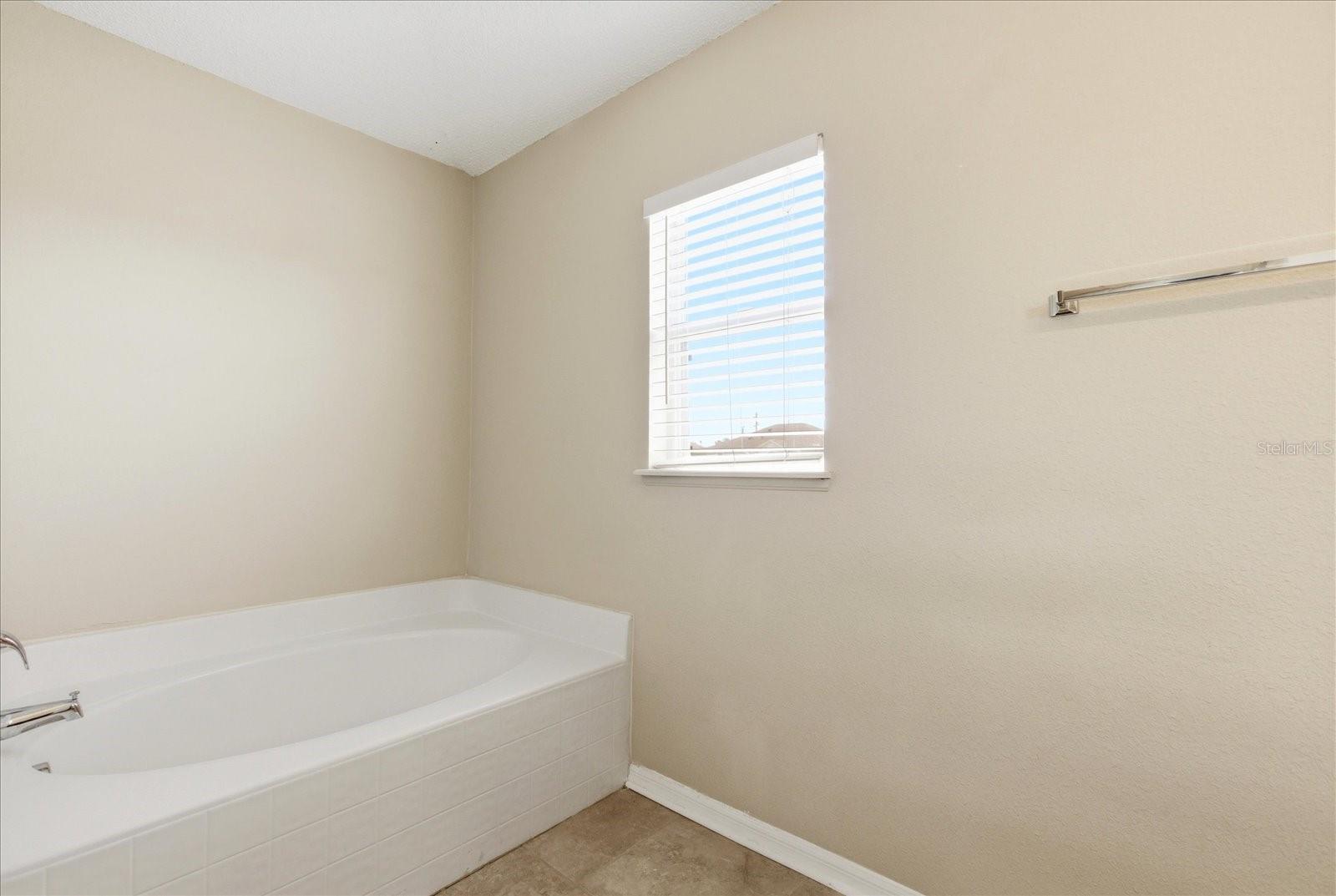 Image 21 of 39 For 2126 Blackstone Landing Drive