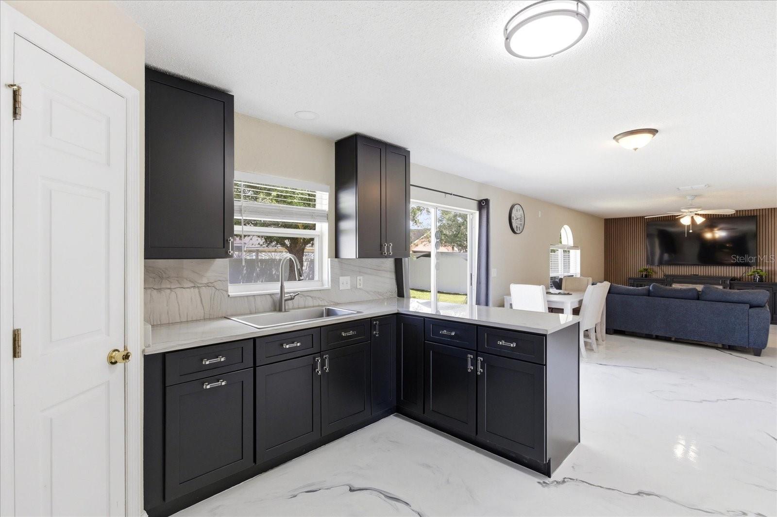 Image 9 of 39 For 2126 Blackstone Landing Drive