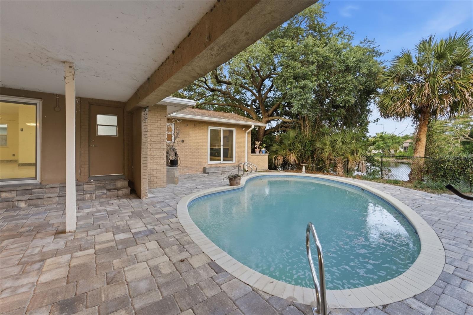 Image 21 of 58 For 148 Sunset Drive