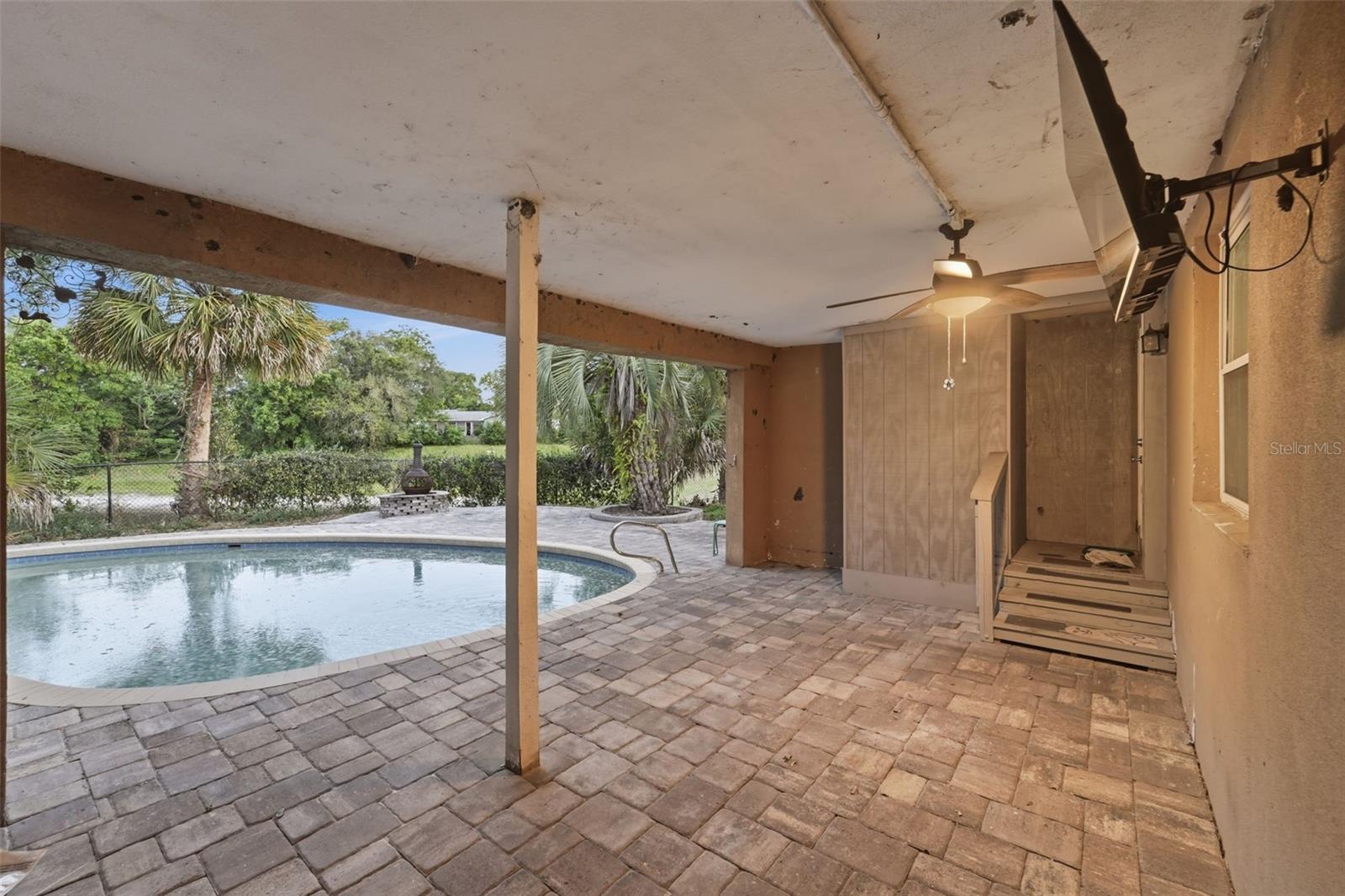 Image 24 of 58 For 148 Sunset Drive