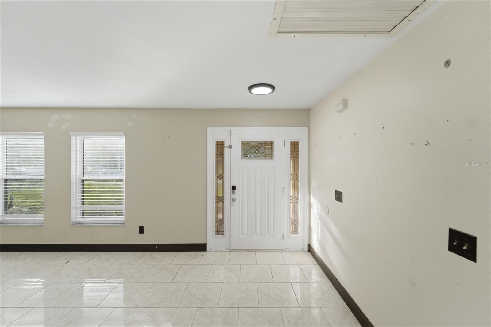 Image 26 of 58 For 148 Sunset Drive