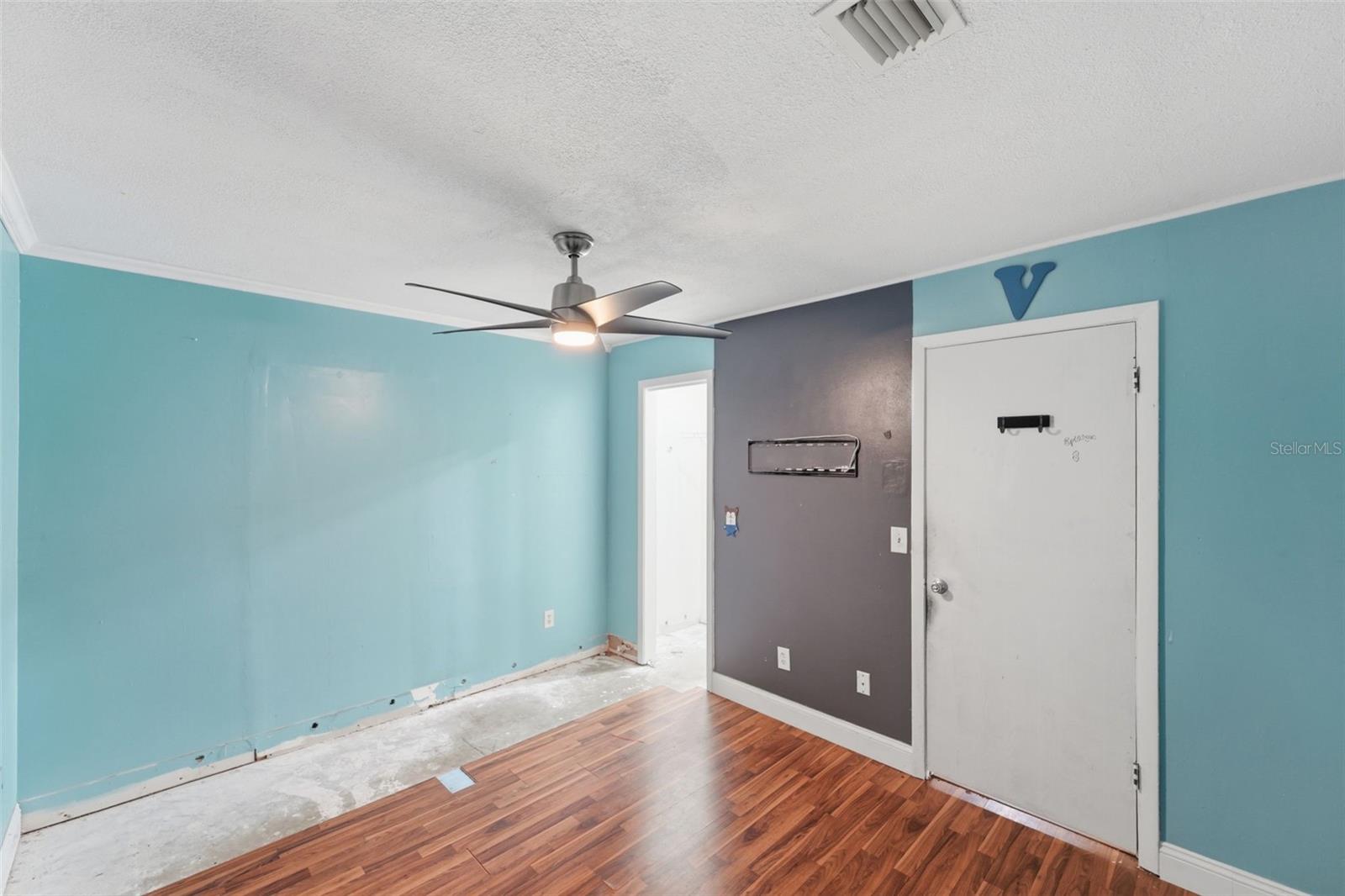 Image 51 of 58 For 148 Sunset Drive