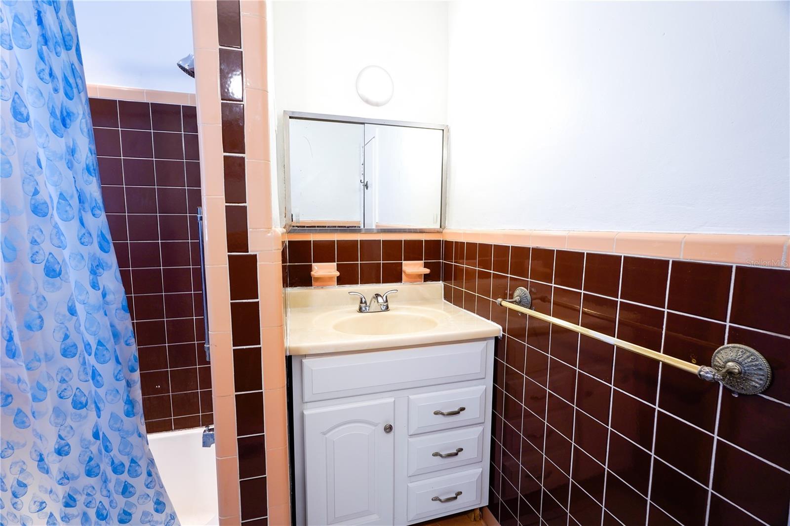 Image 14 of 23 For 1208 Halifax Avenue