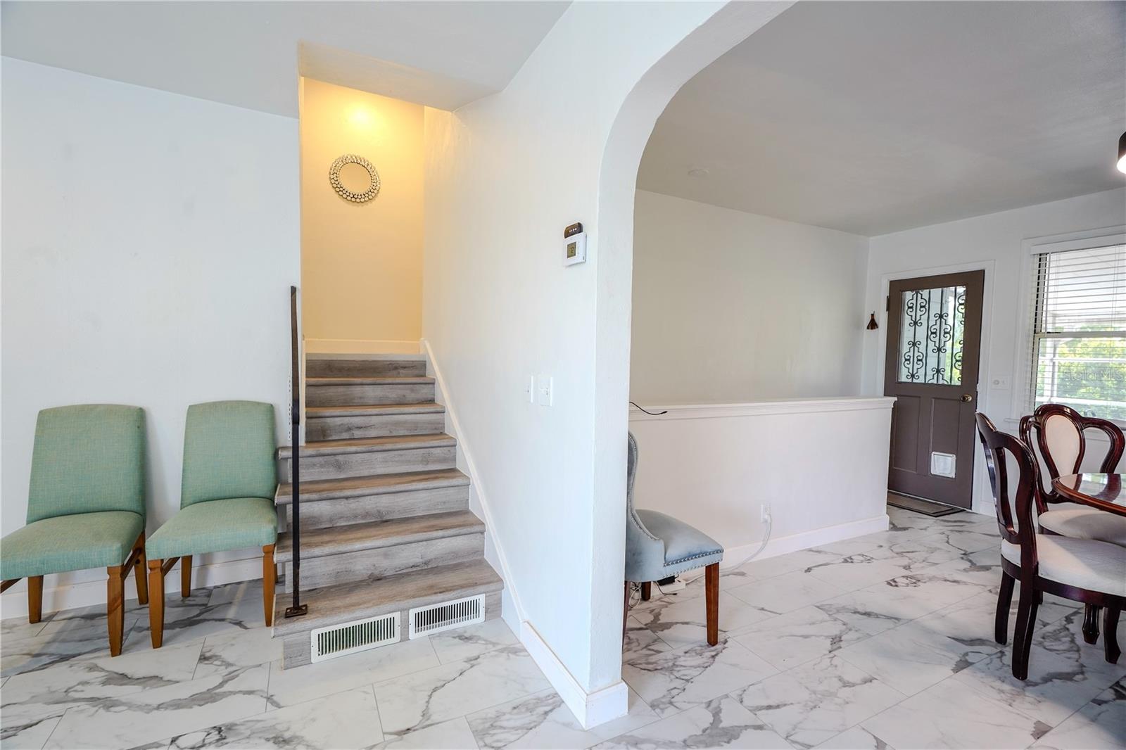 Image 17 of 23 For 1208 Halifax Avenue