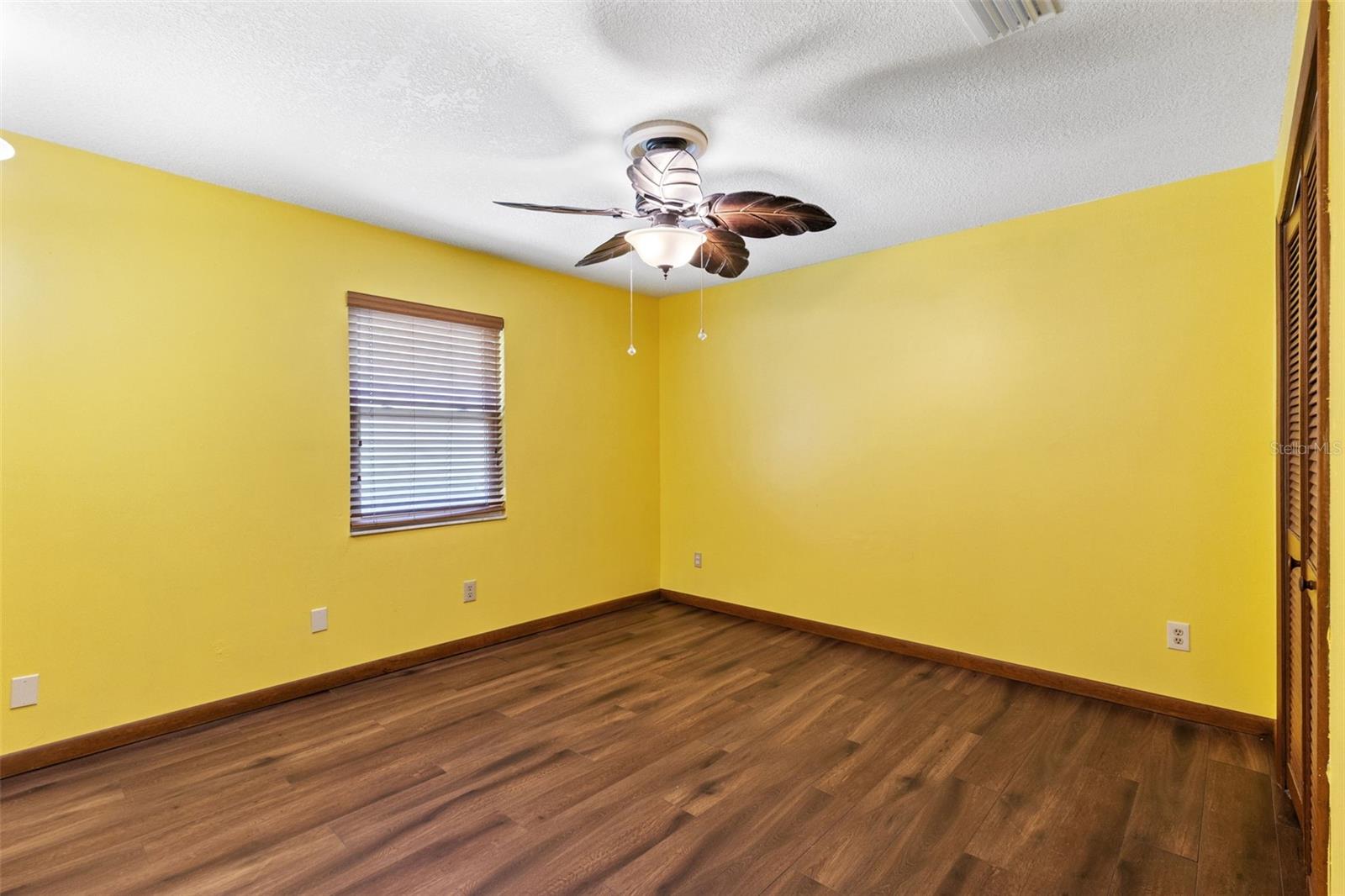 Image 20 of 32 For 2611 Tamera Court