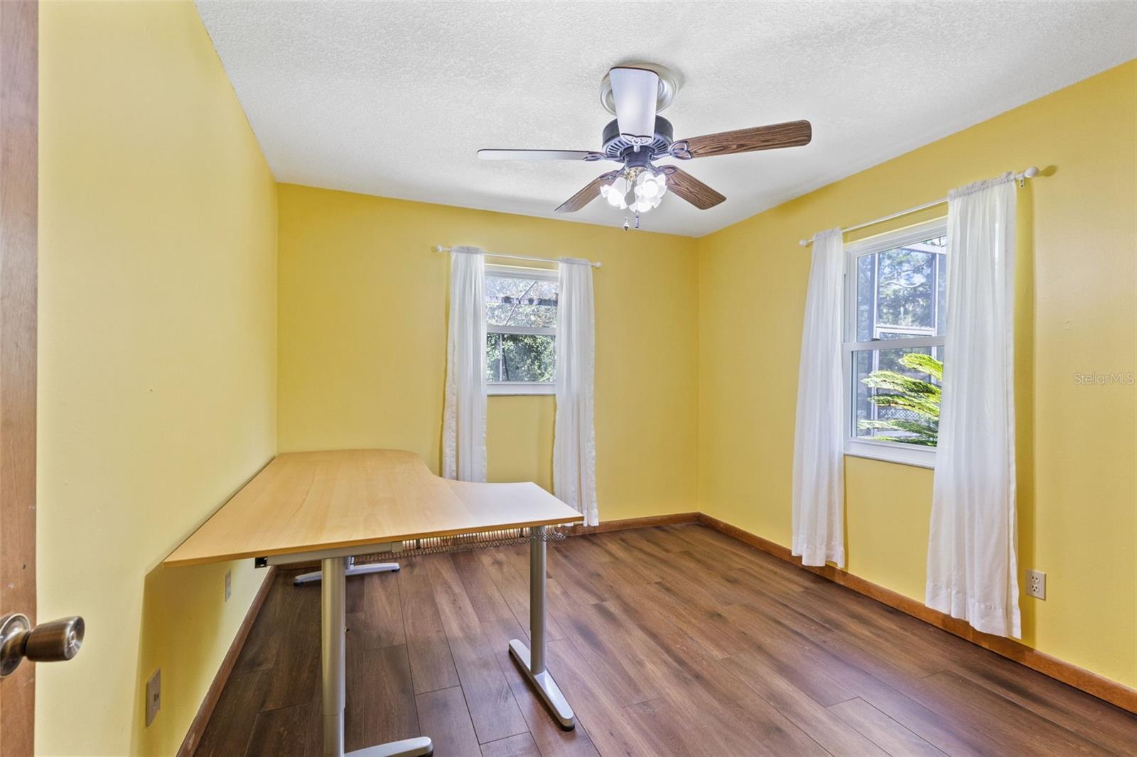 Image 22 of 32 For 2611 Tamera Court