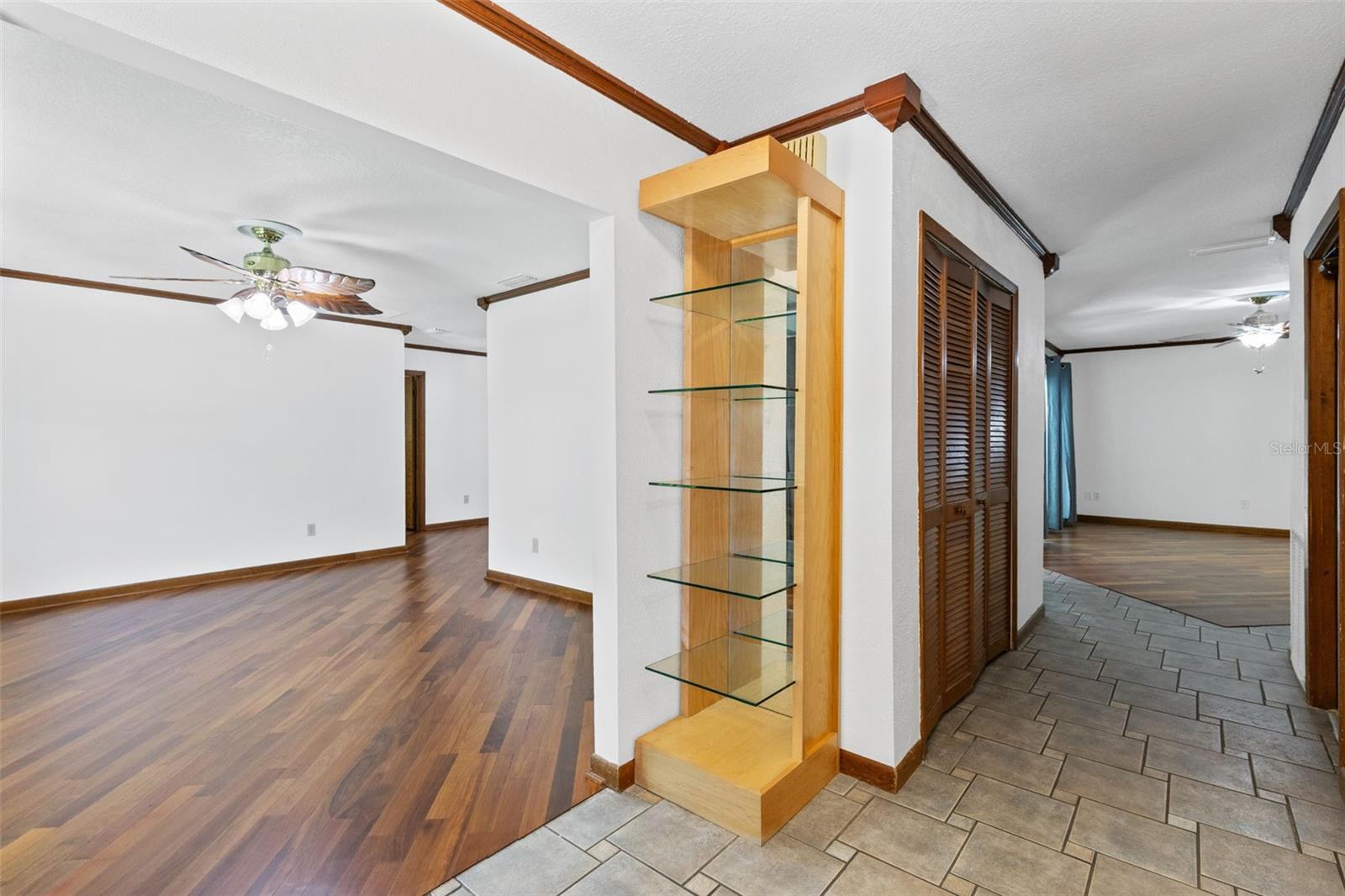 Image 27 of 32 For 2611 Tamera Court