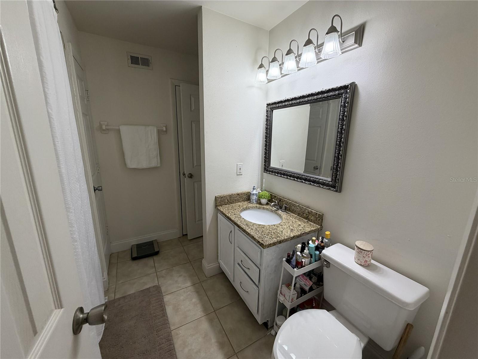 Image 13 of 14 For 498 Pin Oak Place 306