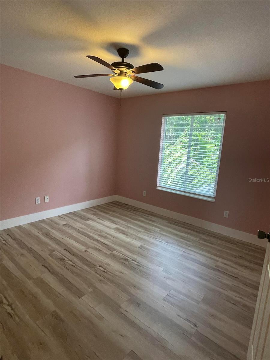 Image 19 of 50 For 759 Fordingbridge Way