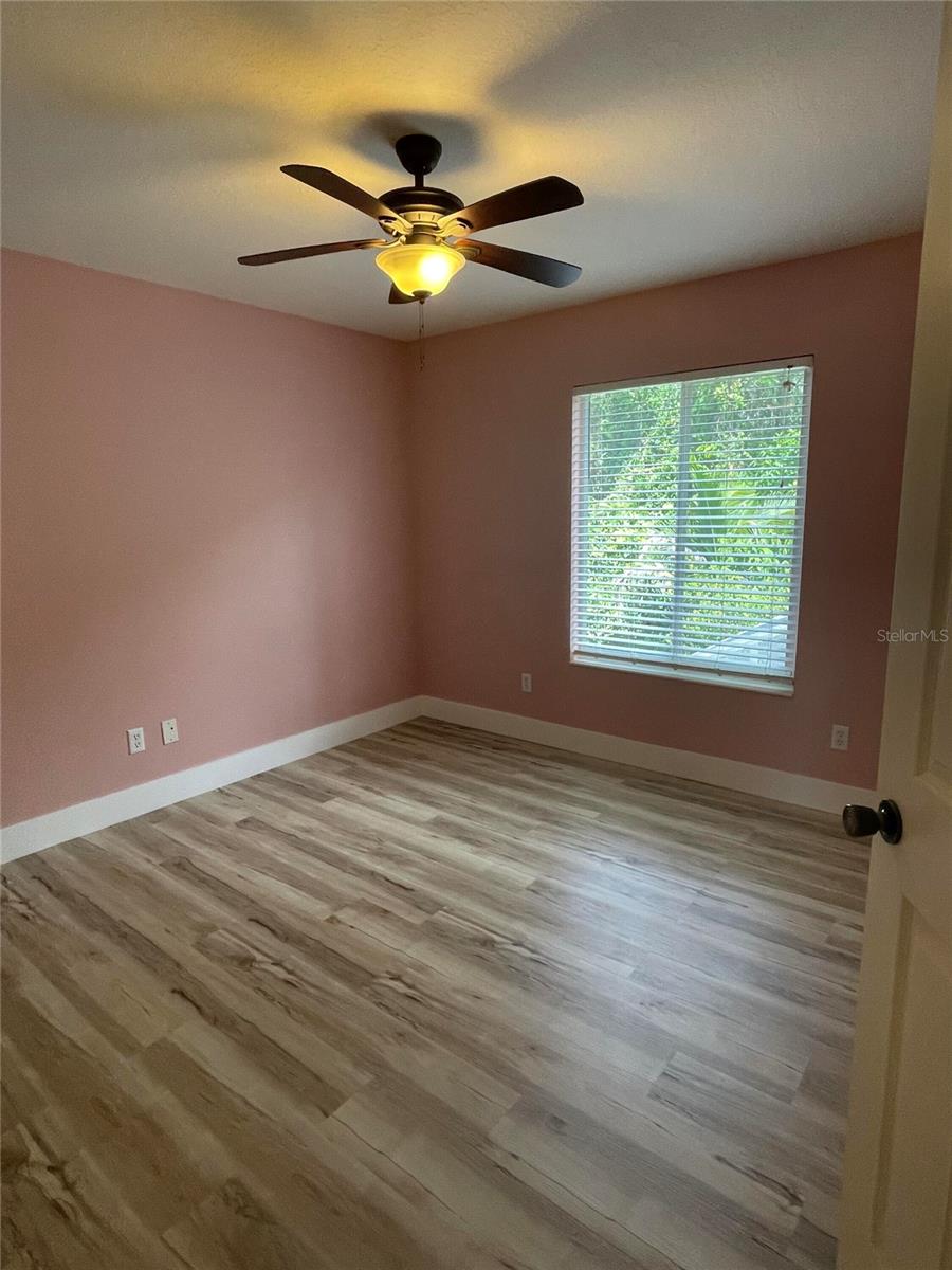 Image 20 of 50 For 759 Fordingbridge Way