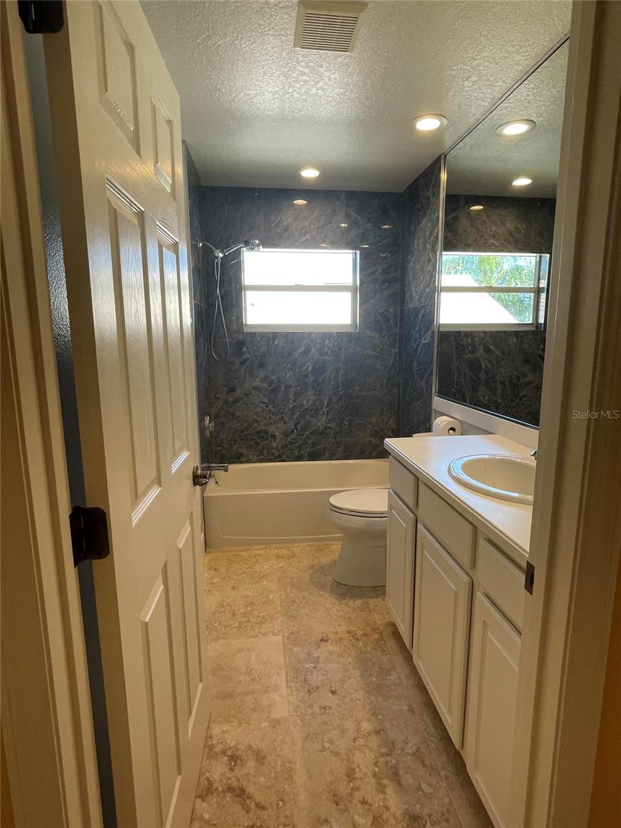 Image 22 of 50 For 759 Fordingbridge Way